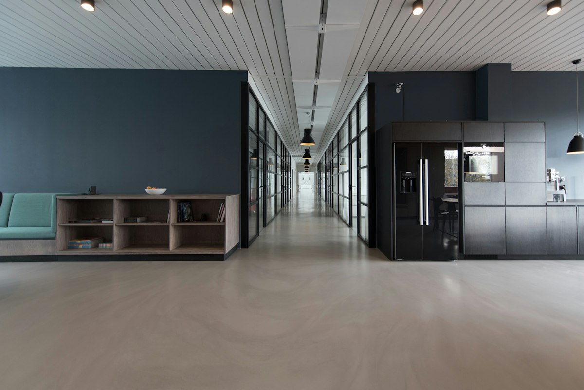 Corporate Headquarters Post-Shift Commercial Sanitization
