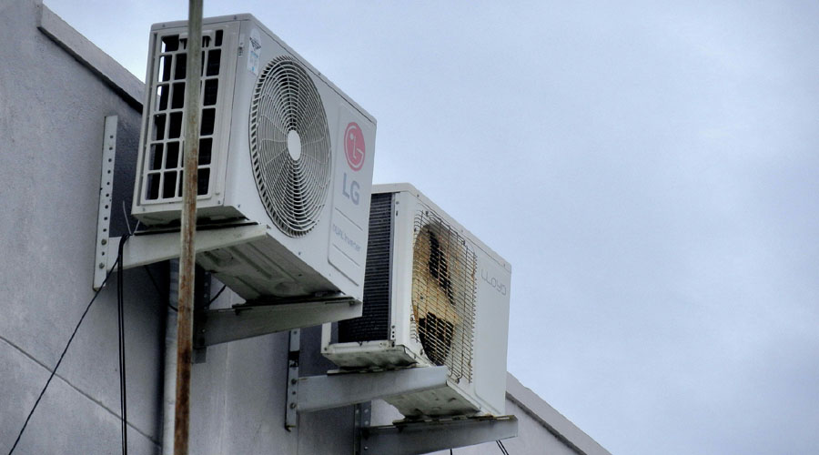 AC Cleaning Tips